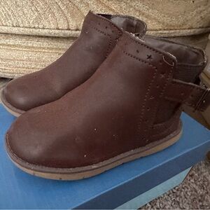 Stride Rite girls boots